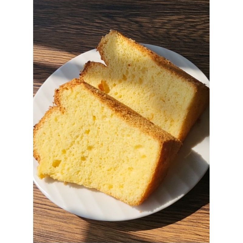 

Chiffon Cake Keju - La Molla Bakehouse