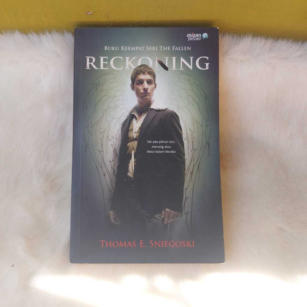 Novel Reckoning By Thomas E Sniegoski - Buku Keempat Seri The Fallen - Preloved Original
