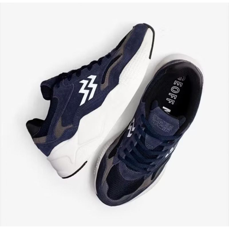 geoff max wolf racer black white