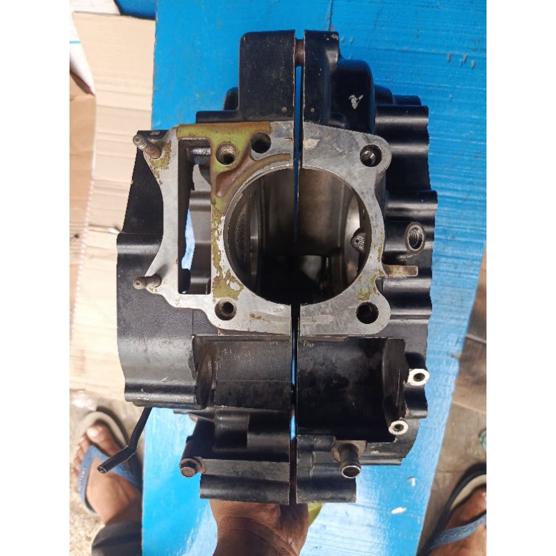 krengkes kalter blok mesin Suzuki Satria Fu 150, FL original