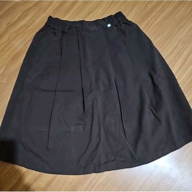 preloved baju dan rok seragam sekolah maitreyawira (1 set)