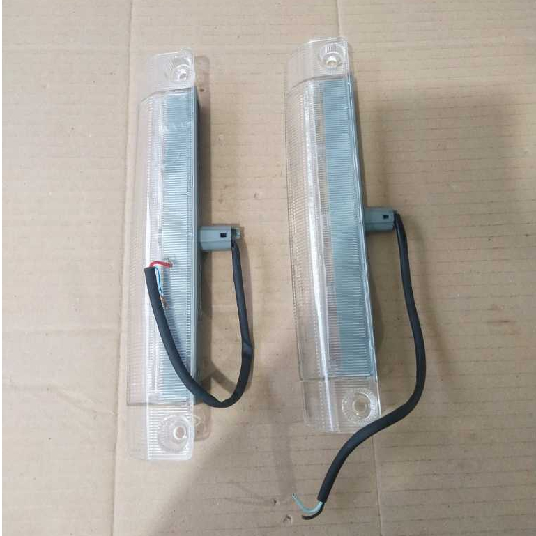 Lampu Spoiler Innova Reborn 2016 Up Lampu Rem Atas Innova Reborn Lampu Spoiler Fortuner Vrz Srz Orig