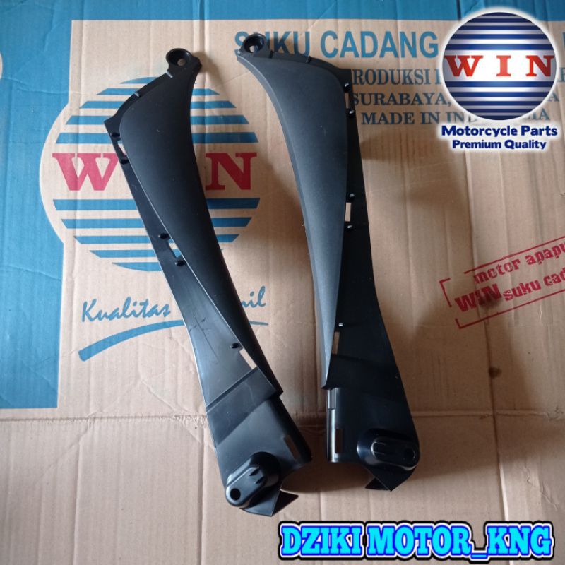 Cover Sambungan Sayap Dalam Honda Supra X 125 Batman 2007 Merek WIN