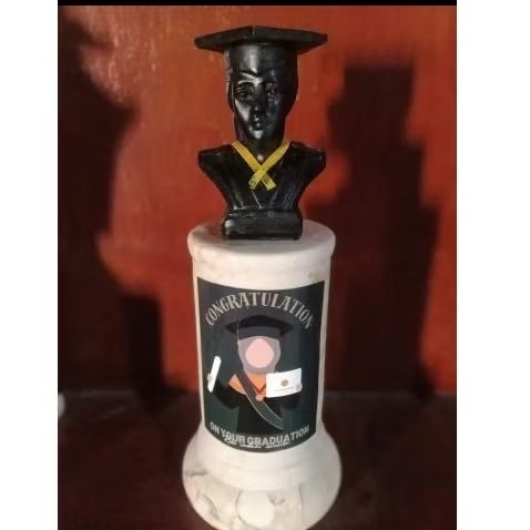 Plakat / Vandel Wisuda Marmer