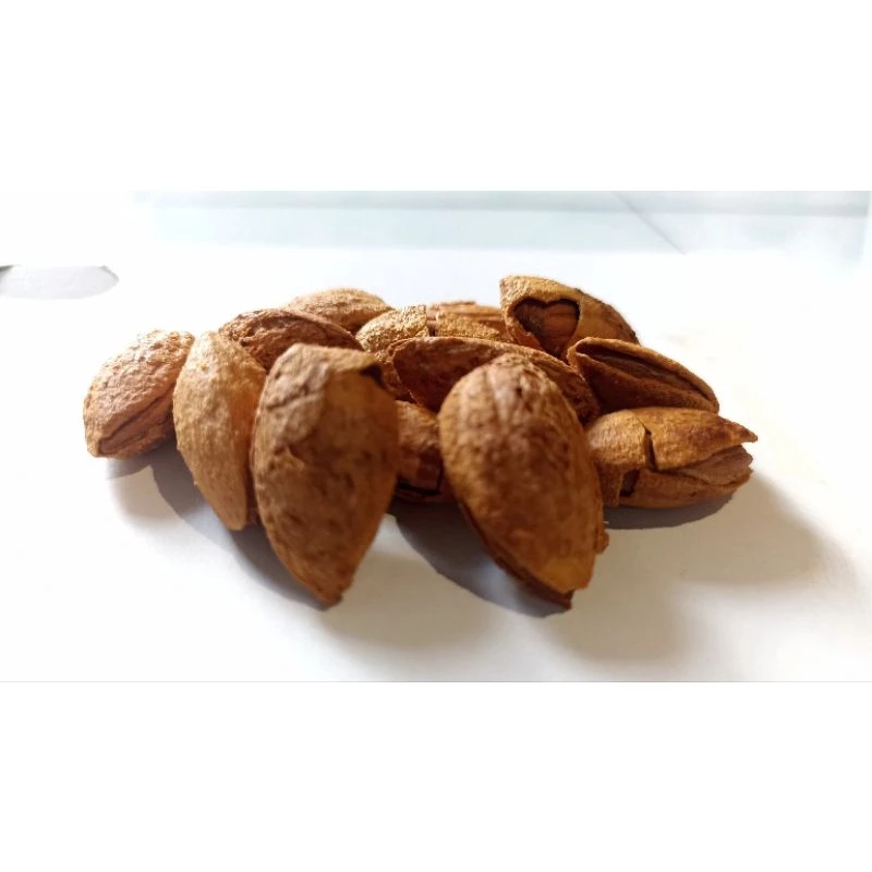 

Kacang Almond//oleh oleh haji dan umroh//oleh2 haji umroh