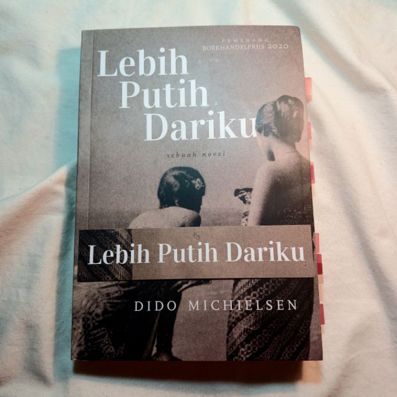 Novel Lebih Putih Dariku preloved sekali baca