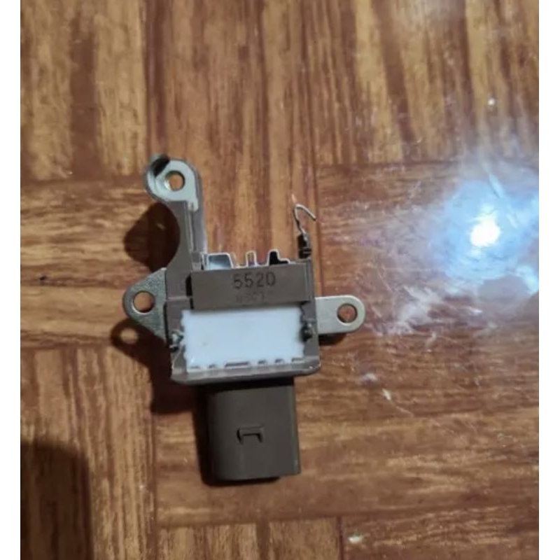 ic regulator ic alternator dinamo amper daihatsu grand max 2022 asli