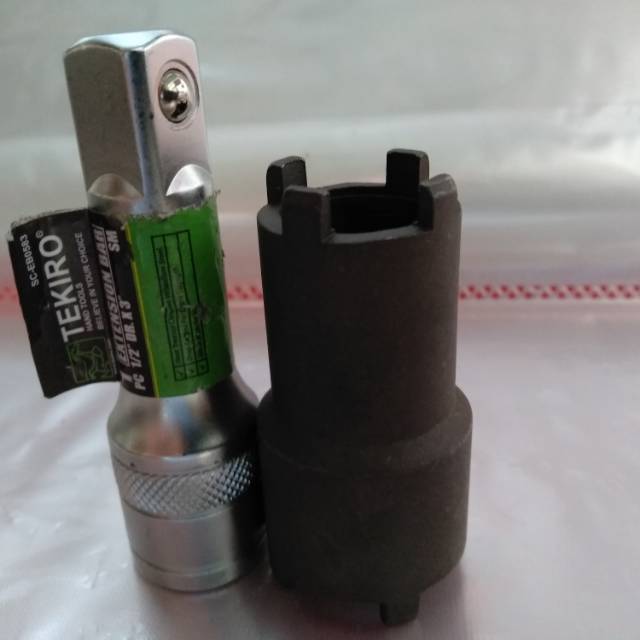 PAKET TEKIRO Kunci mahkota plus sambungan sok . Double crown socket plus extension bar 5in . Kunci M