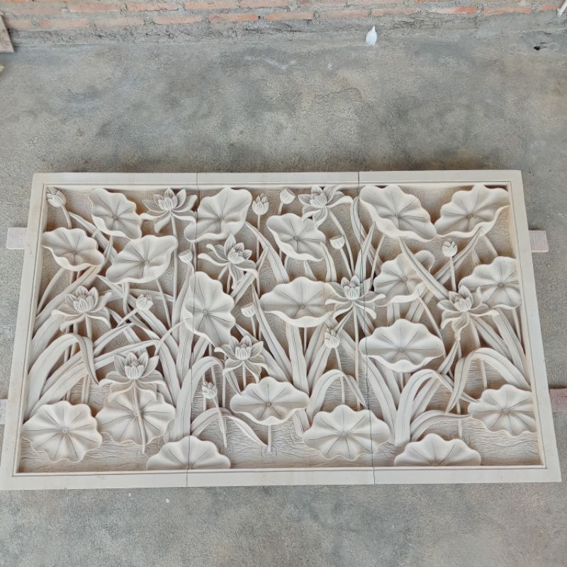 hiasan dinding relief batu alam motif bunga teratai