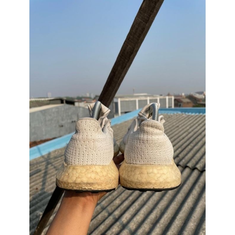 adidas SENSEBOOST go m