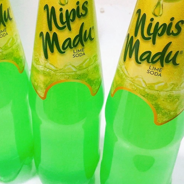 

TERMURAH 2 PICIS NIPIS MADU LIME SODA 330 ML