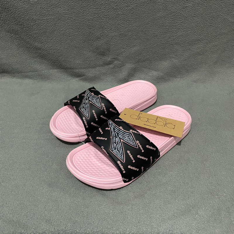 DIADORA HELEXA WOMEN'S SANDAL - PINK