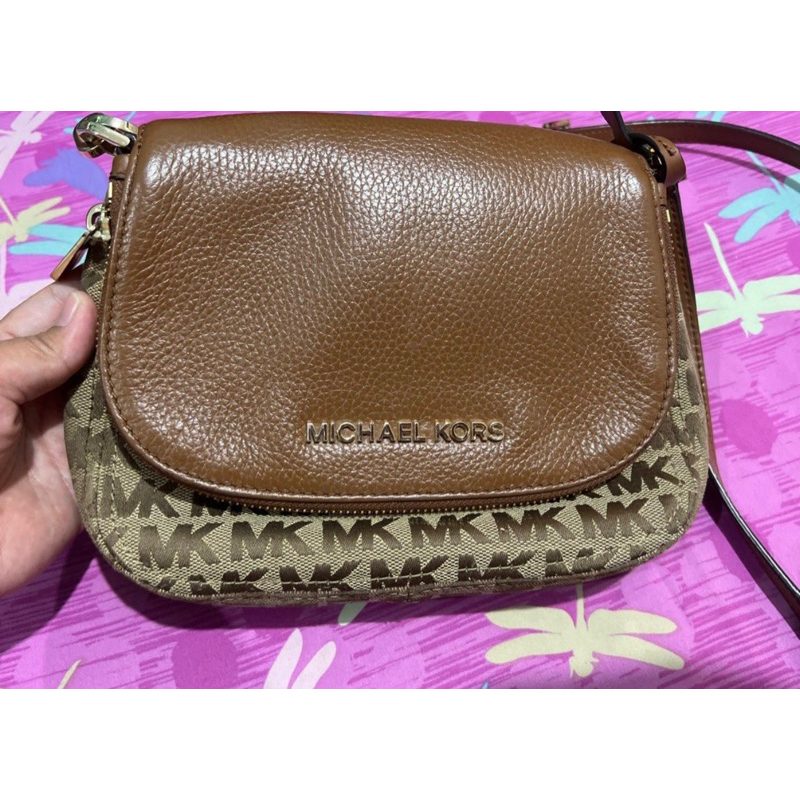 mk bedford small preloved by me