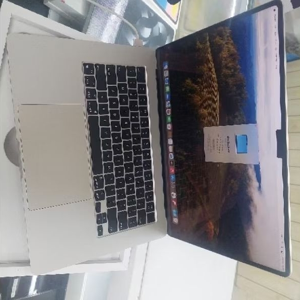 Macbook Air M2 15 in 256 Gb Second Ibox