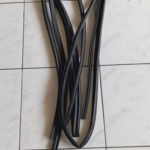 karet list karet pintu karet balon spon kecil mobil universal