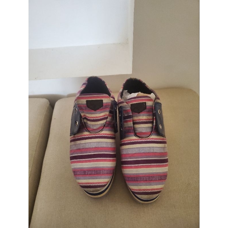 preloved sepatu boot esyu wedges