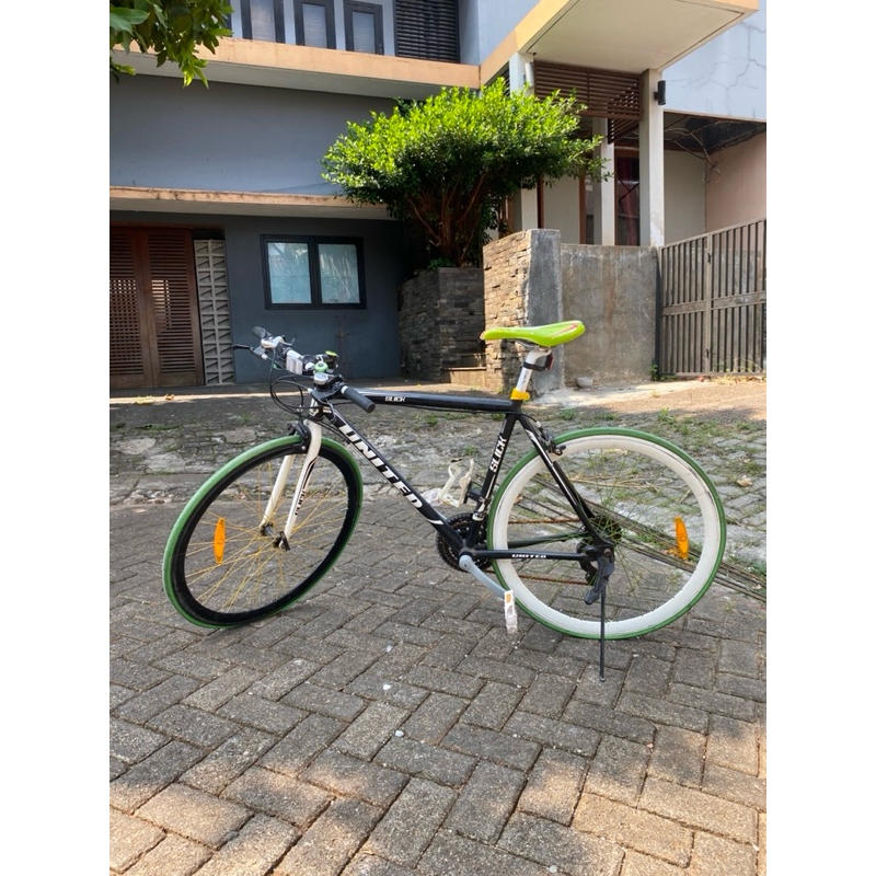 Sepeda United Slick 215 Hybrid