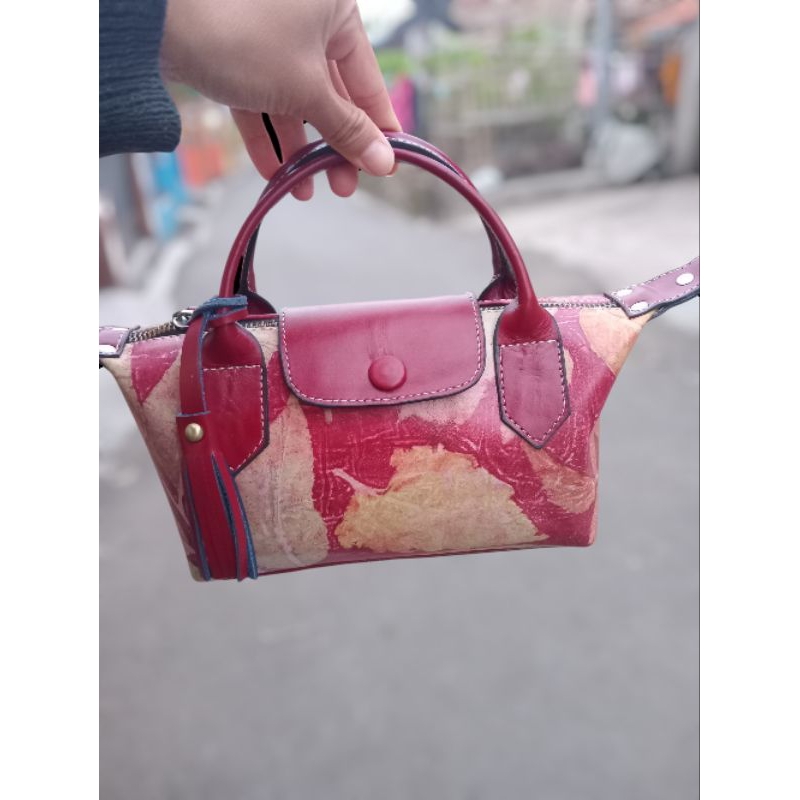 Tas selempang wanita kulit asli garut motif ecoprint