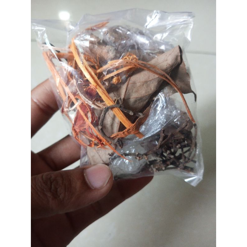 

20 gram wedang uwuh minuman rempah tradisional