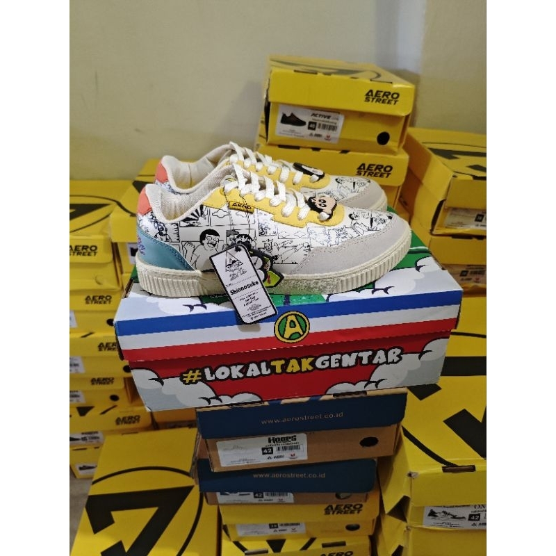 AEROSTREET SHINCHAN X TAHILALAT size 42
