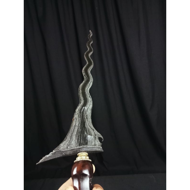 keris sengkelat banyumili madiun 33cm branggah trembalu pendok bunton