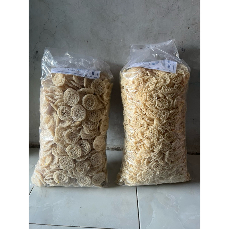 

KERUPUK MAWAR / JEBLES / UYEL /KERUPUK SEBLAK