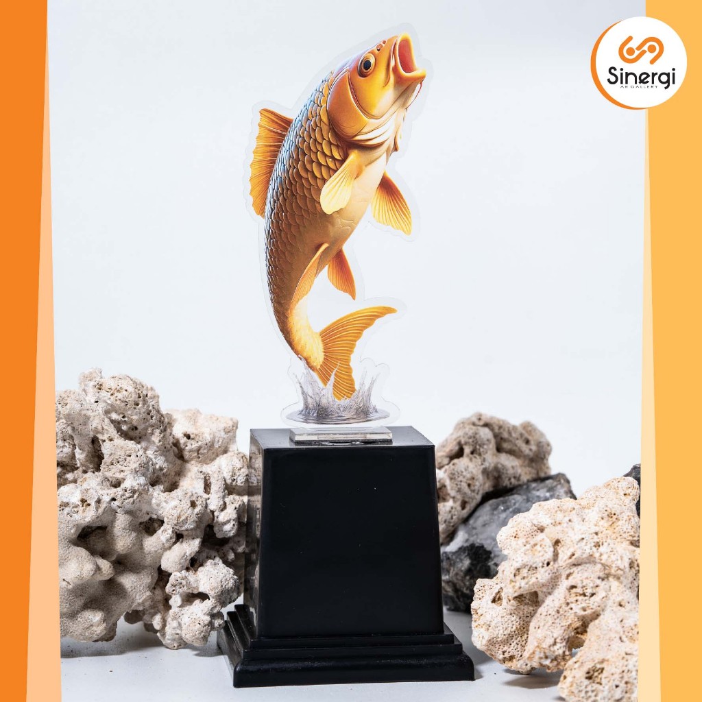 Piala Akrilk Ikan Mas Souvenir Trophy Kejuaraan Memancing, Perlombaan dan Hadiah Piala Bahan Akrilik