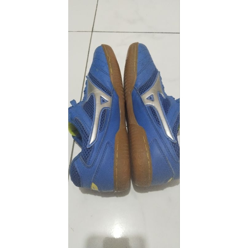 sepatu Mizuno second