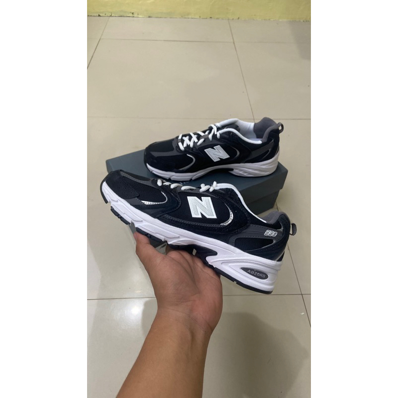 new balance 530 black white