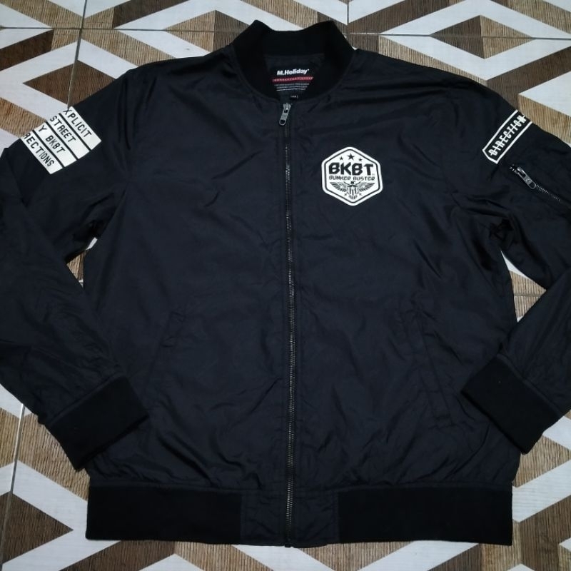 Jaket M.Holiday BKBT size L fit XL 2 layer puring jaring