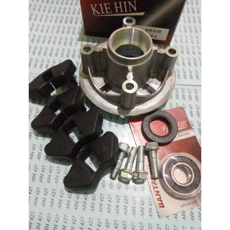 NAP GEAR BLADE/REVO ABSOLUTE 110 REVO FIT/DUDUKAN GIR/NAP RODA BELAKANG SET BAUD +LAHER/BEARING/KARE