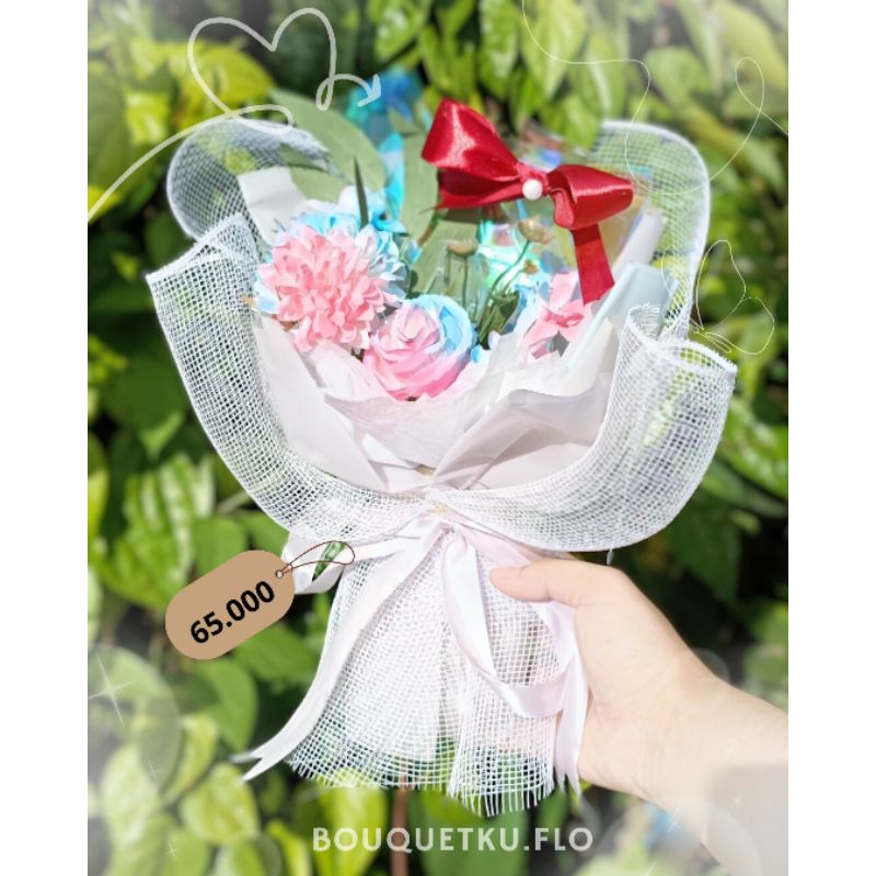 

LIMITED❗Buket Bunga Artificial / Buket wisuda / Kado anniversary UK M