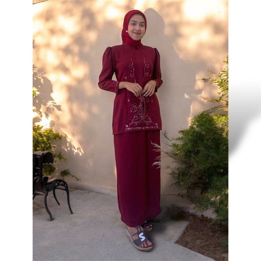 Baju kurung Melayu Wanita Model Elegan Stylish Terbaru 2024