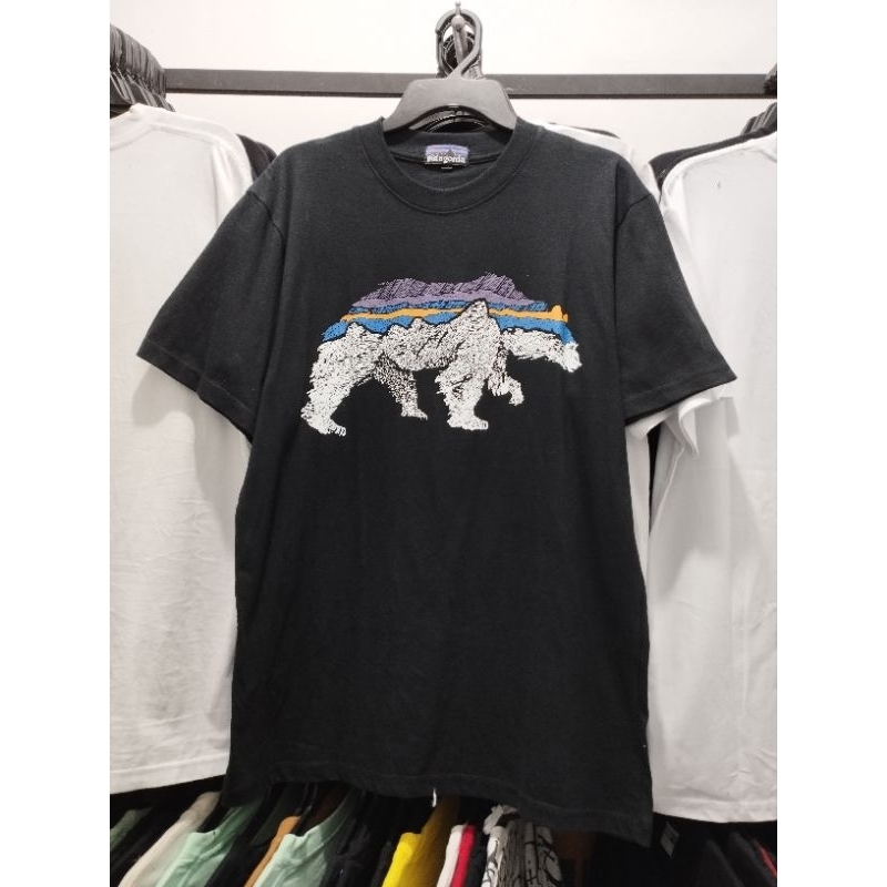 Patagonia bear logo kaos second brand