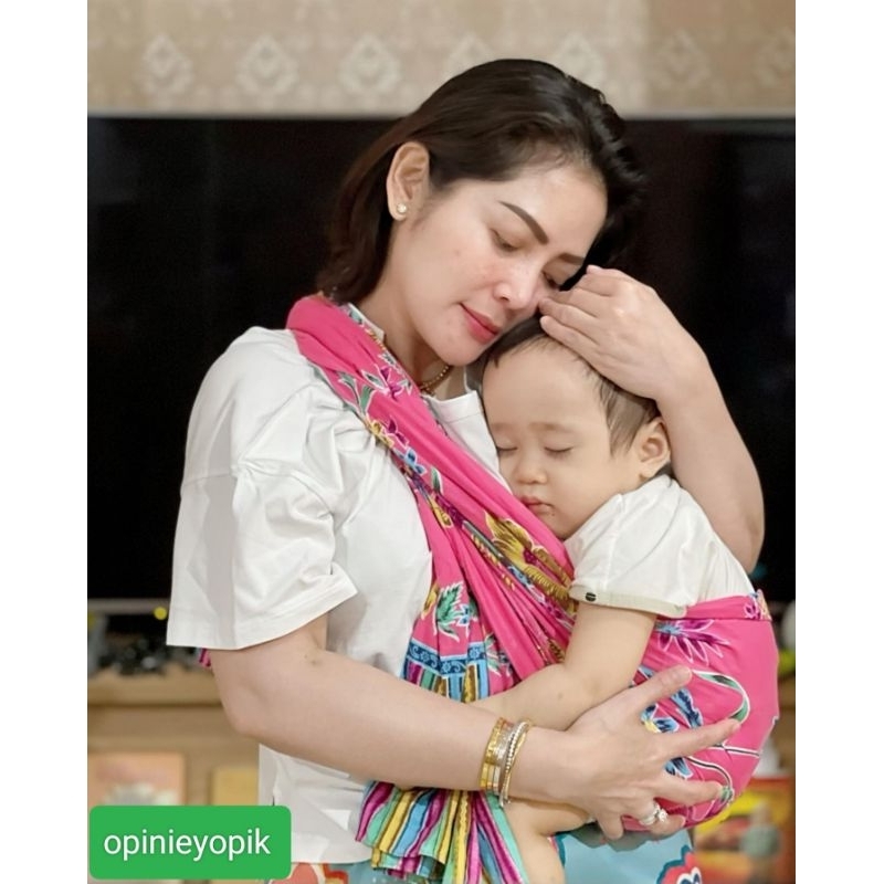Kain jarik gendongan bayi solo indonesia primisima cap cent