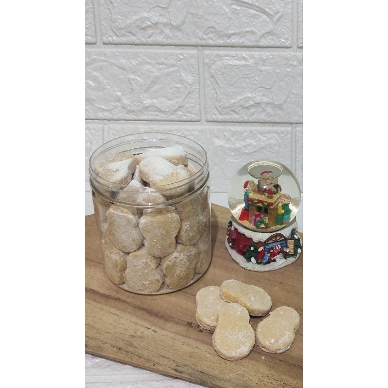 

Kue Kering Snowman Putri Salju Keju Homemade Bingkisan Lebaran Natal Butter