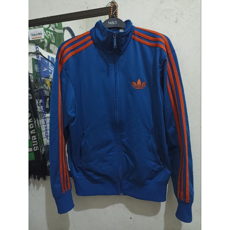 tracktop adidas firebird dublin
