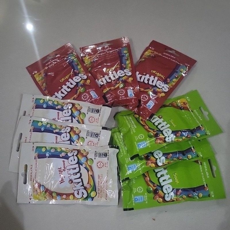 

Skittles Fruit Flavour Candy Permen Buah Gummy Yogurt Original Sour 15g Import Malaysia