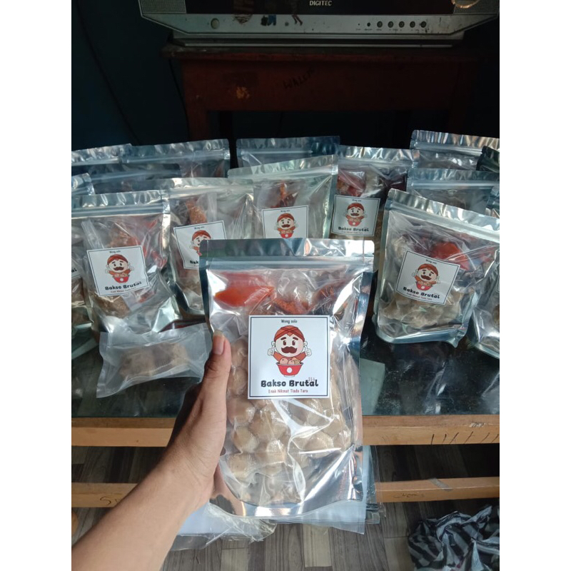 

PAKET BUNDLING 1 ( Bakso Brutal & Bakso Mercon )
