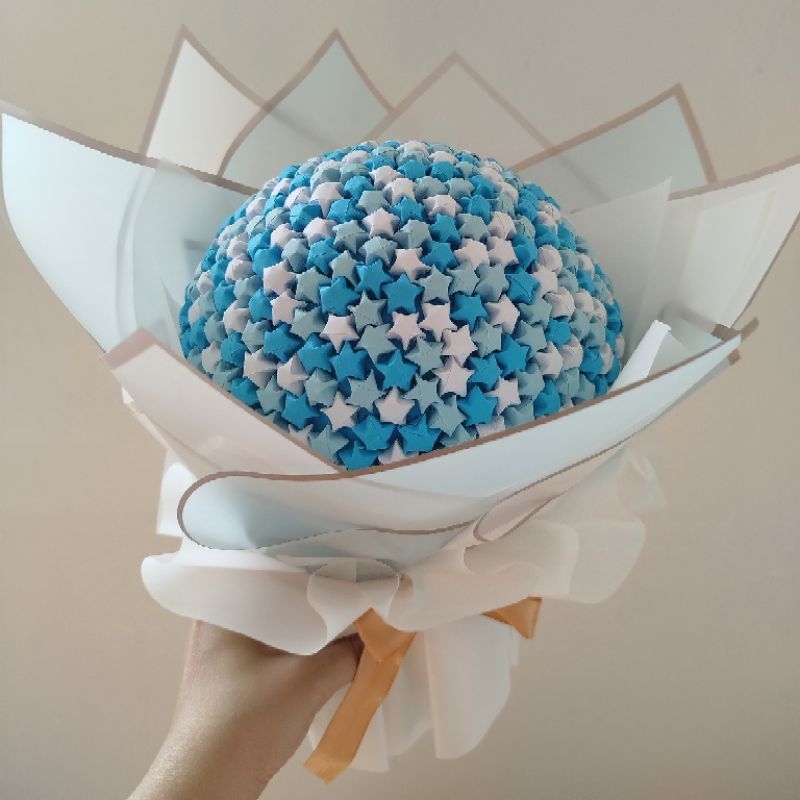 

Lucky Star Origami Bouquet / Buket Origami Bintang Custom PO