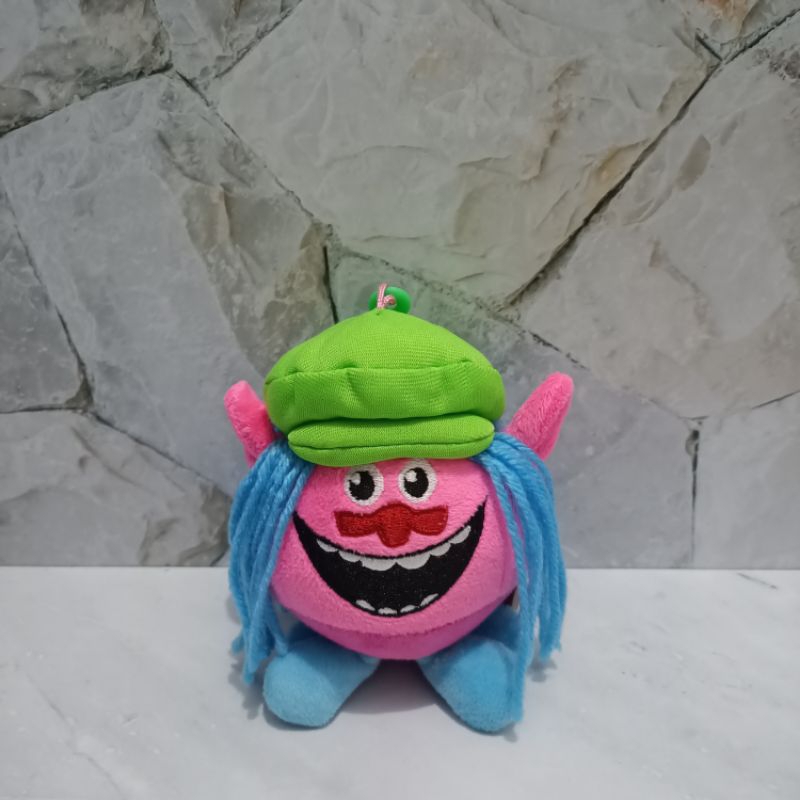 Gantungan Kunci/Keychain/Keyring/Bagcharm Boneka Dreamworks Trolls World Tour Squeezster  Cooper Ori