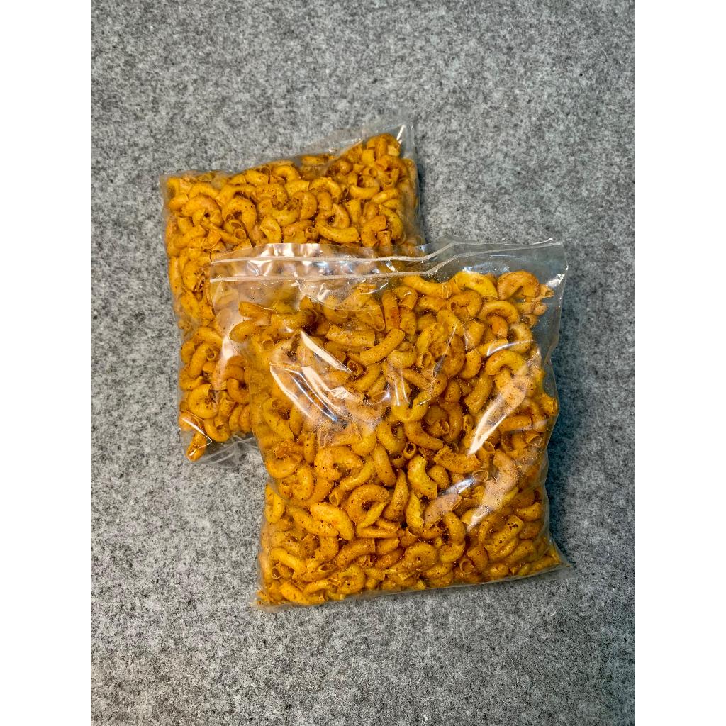 

MAKARONI ANEKA RASA 250 GRAM | CEMILAN KEKINIAN MURAH GURIH PEDAS