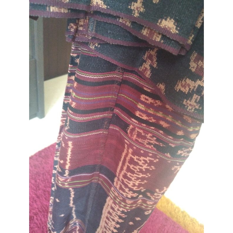 sarung tenun asli NTT