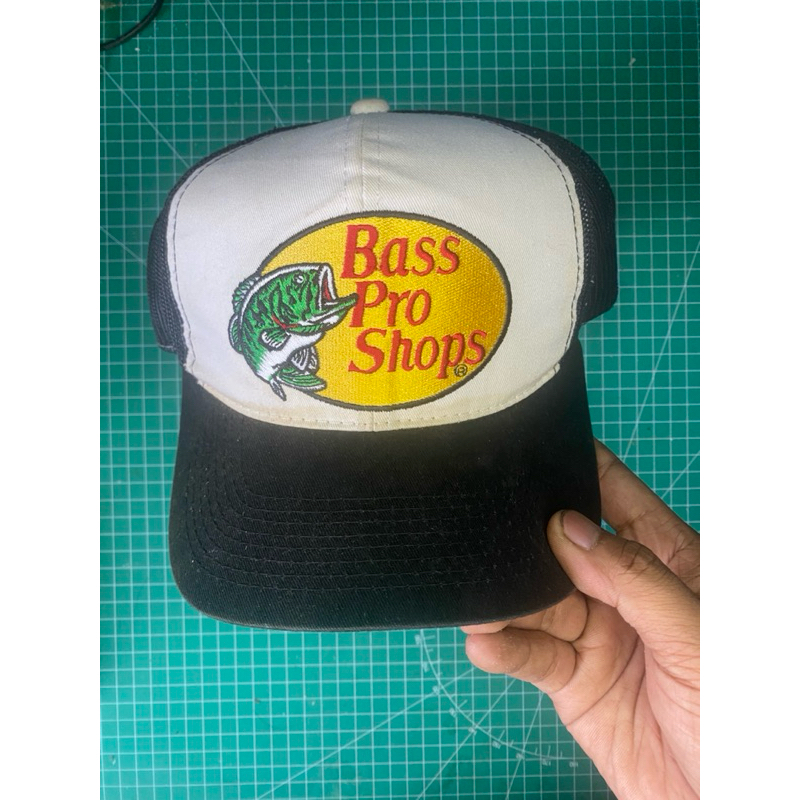 Bass Pro Shops Black White bordir original.