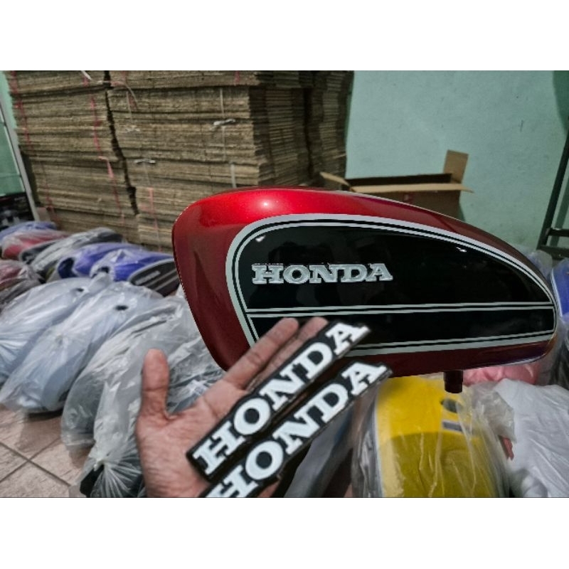 (BISA COD) EMBLEM CB 125 EMBLEM LOGO TANGKI TENGKI CB125 CB125 GLATIK IMPOR IMPORT DETAIL ORIGINAL