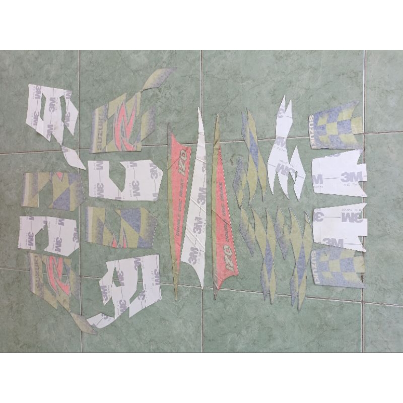 STRIPING STICKER LIST SATRIA 2TAK LUMBA KENNY ROBBERT ECERAN ORIGINAL ASLI SGP