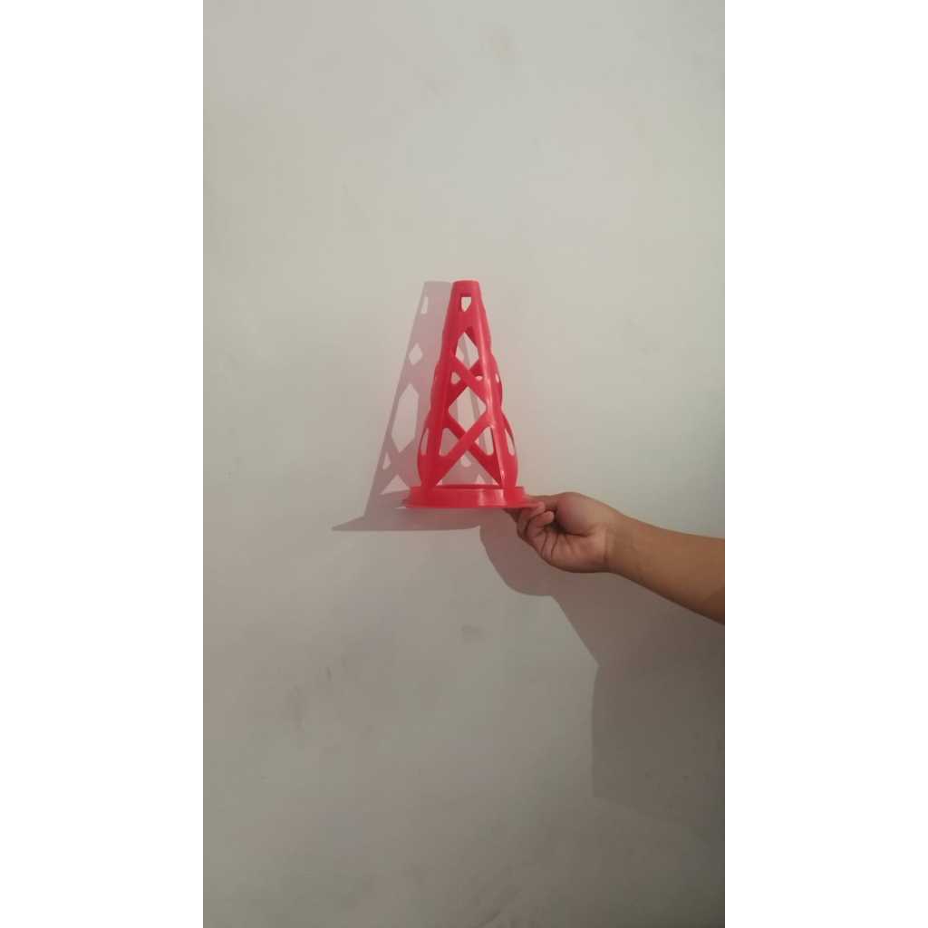Cone Sepak Bola Kerucut Penanda Olahraga Sepak Bola 32cm Berlubang