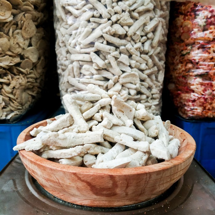 

BASRENG STIK ORI DAUN JERUK RENYAH ISI 1KG