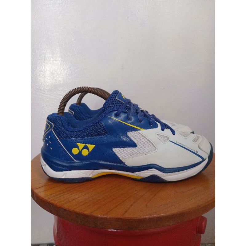 sepatu bulutangkis Yonex power cushion comfort advance 3 second original