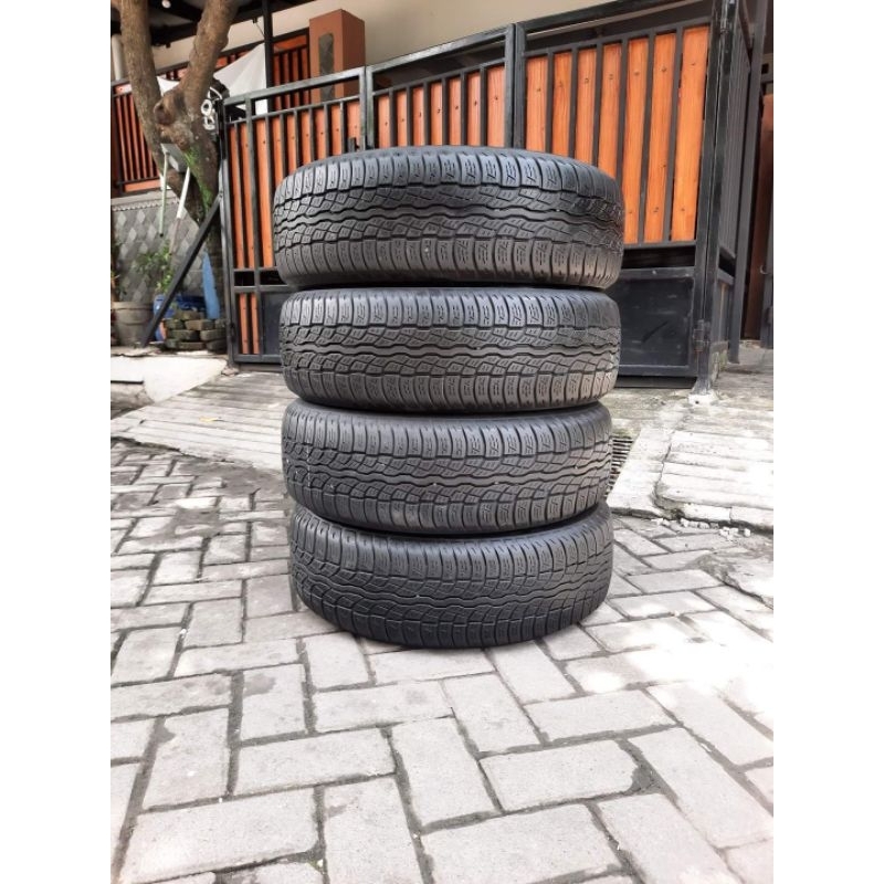 Ban Mobil Ring 16 * 235 60 16 ban mobil secound Copotan